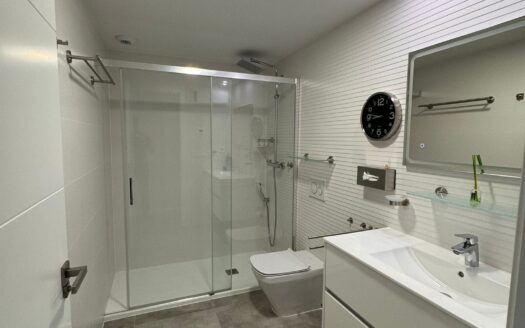 Luxury apartment in seascape resort