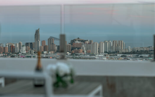 Duplex with 3 Terraces & Stunning Roof Terrace in Exclusive Balcó de Finestrat